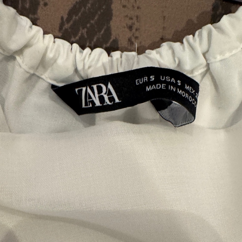 Zara Cream Ruffled Top - Picture 2 of 7